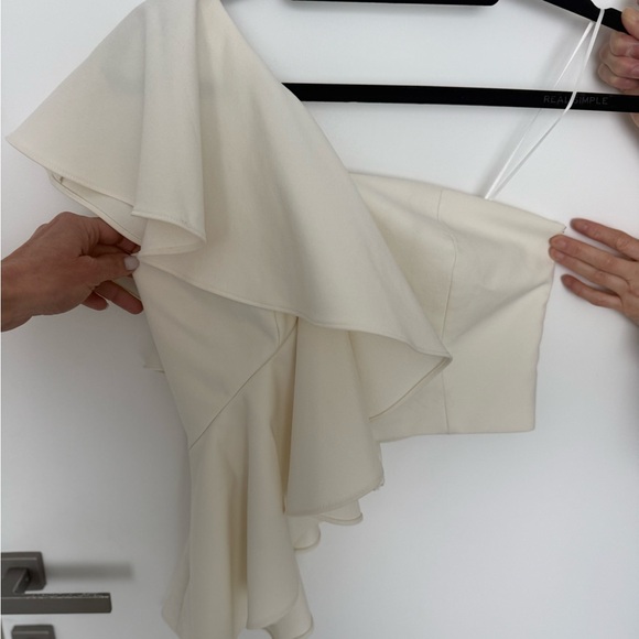 AMUR Cream One-Shoulder Ruffled Top - Picture 3 of 5